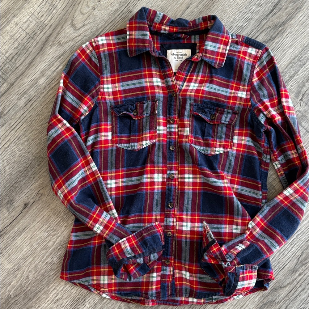 Abercrombie & Fitch Flannel Button Down Shirt - Picture 2 of 7